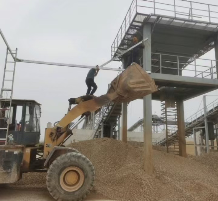 安装高空支架图